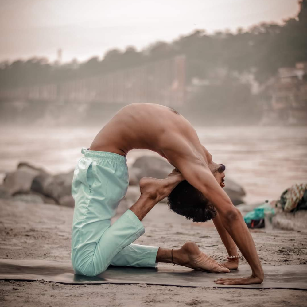 Private Yoga Instructor Abhi Nautiyal