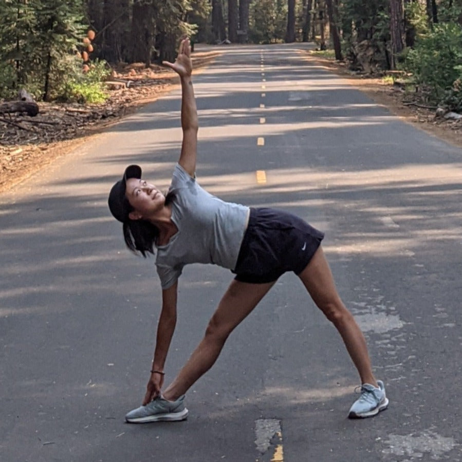 Online Private Yoga with Miki (45min)