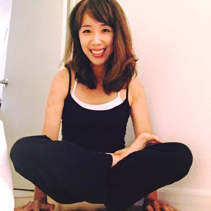 Online Private Yoga with Kana (45min)