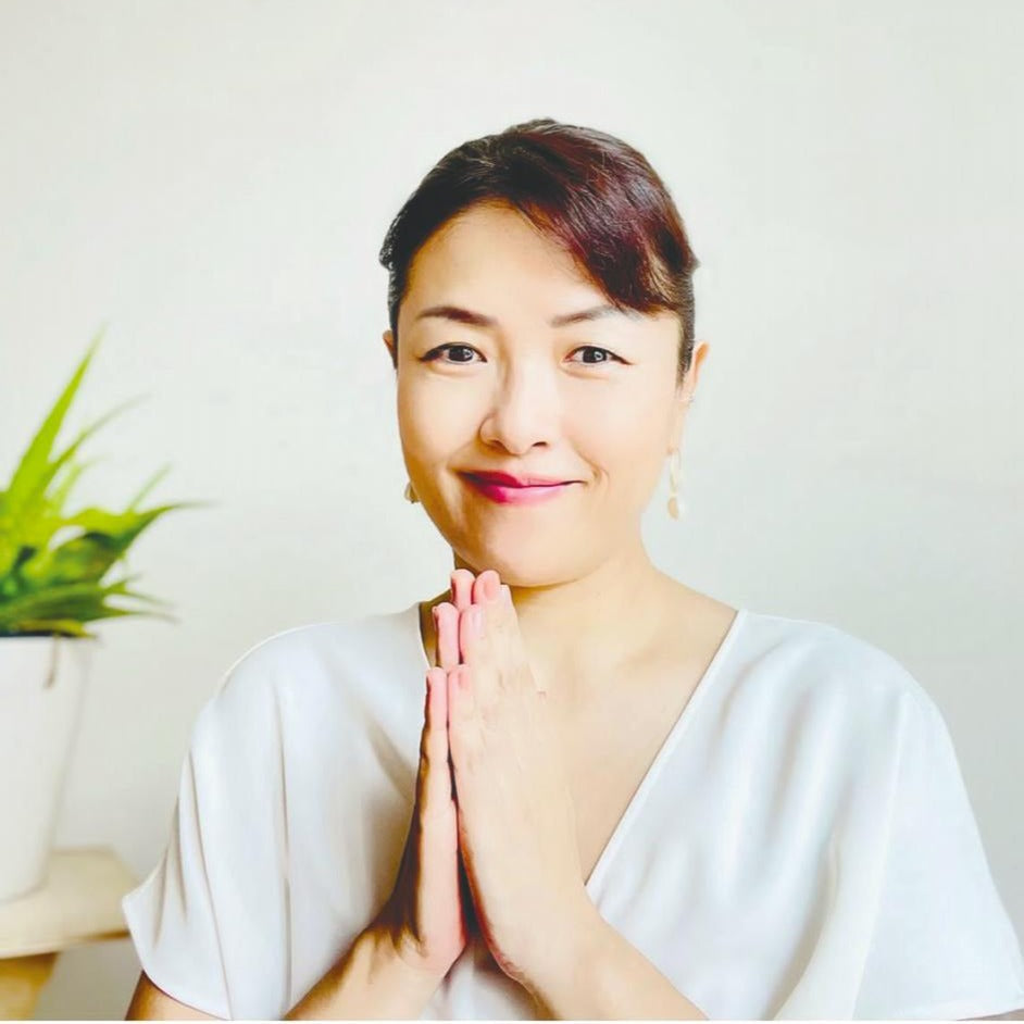 Online Private Yoga with Asako (45min)